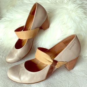 Wonders Cream Leather Mary Jane Strap Heeled Pump